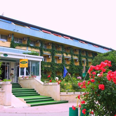 Park Hotel Persey Varna Exterior photo